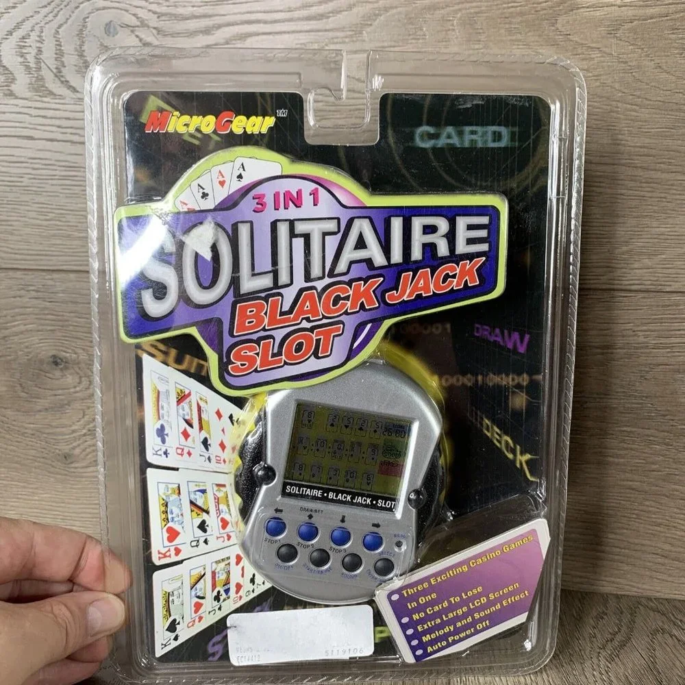 Ecoman MicroGear 3 in 1 Solitaire Blackjack Slot pocket electronic Handheld NiP